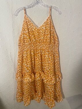 SHEIN Yellow Floral Curve 1XL Blouse Feminine Playful Effortless Summertime